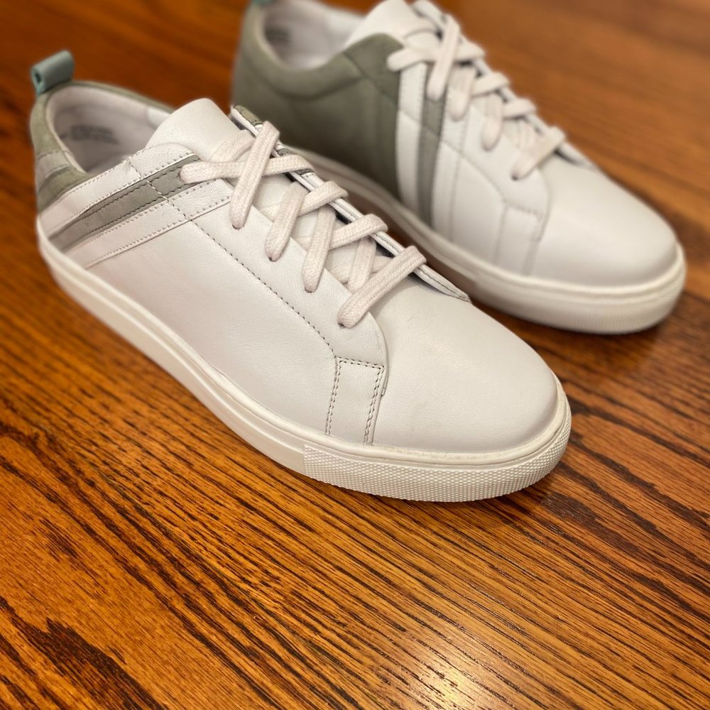 Seychelles - Multi Stripe Sneaker - Stand Out